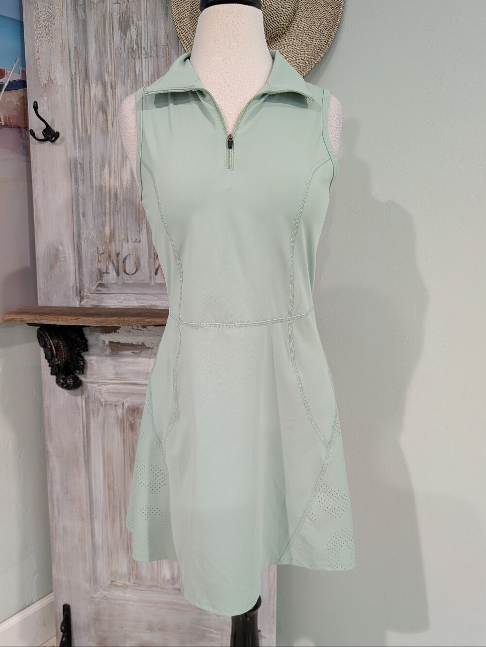 Sincerely Jules Sleeveless Polo Dress in Mint